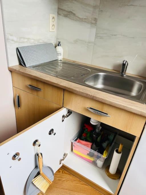 Charmant Petit Appartement. 리에주 외부 사진